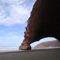 La playa paradisíaca ‘atrapaturistas’ en mitad de Marruecos que fue territorio español hasta 1969
