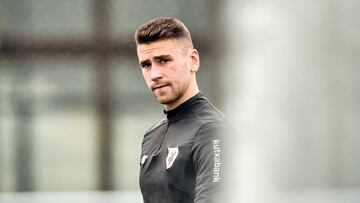 Unai Simón, listo para el domingo.