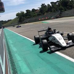 El jefe ya ha llegado: segunda victoria de Vidales en Ímola