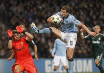 Partido con menos goles que el anterior, acabó en tablas. 1-1.
Casillas y Dzeko.