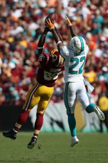 Los aficionados de los Redskins pensaron que ganaban y al menos fueron felices durante un rato. Los seguidores de los Dolphins creyeron que perder¨ªan y vuelven a estar tan decepcionados con su equipo como casi siempre.