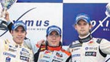 <b>EN LO MÁS ALTO. </b>Borja, en el podio con Maldonado y Soucek.