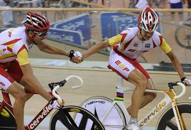 El ciclismo se baja del podio