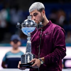 Alcaraz-Sinner, el pulso sigue a distancia