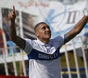 Nicolás Castillo supera a Paredes en la tabla de goleadores