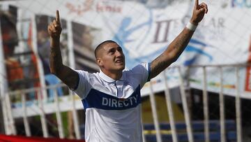 Nicolás Castillo supera a Paredes en la tabla de goleadores