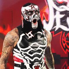 Penta pierde la oportunidad de ganar su primer título en WWE