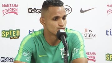 Brayan Rovira en rueda de prensa