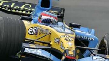 <B>ADHERENCIA.</B> Alonso se ha quejado de la poca adherencia de la pista debido a las bajas temperaturas.