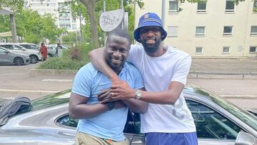 Rüdiger, con su hermano Sahr Senesie.