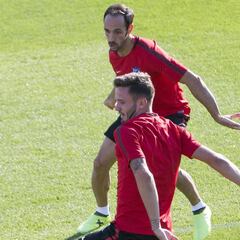 Última sesión del Atleti: Juanfran y Saúl apuntan al once en Girona