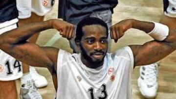 <b>LOS MÚSCULOS DEL PARTIZÁN. </b>Lasme destaca en rebotes y tapones.