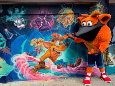 Crash se paseó por las calles de la ciudad de México con todo y cubrebocas