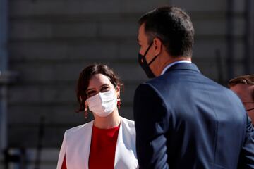 Hay que remontarse al momento en que hab¨ªa cierres perimetrales que el Ministerio de Sanidad ordenaba en octubre de 2020 y marzo de 2021, tildados por Ayuso como ¡°arbitrarios¡±, y cuya desescalada aplicada por el Gobierno central a la Comunidad acab¨® en los tribunales. La tensi¨®n dial¨¦ctica en estos cierres fue una constante.