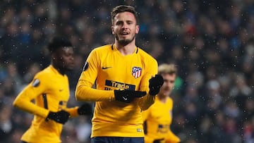 Saúl celebra el 1-1 en el Copenhague-Atlético con el gesto de #FuckLeucemia.
