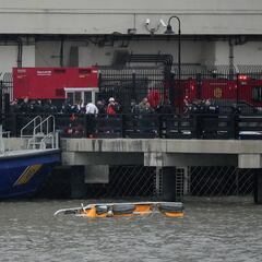El trágico momento en el que un helicóptero se desploma en Nueva York