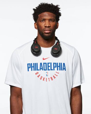 Así son los auriculares HyperX de Joel Embiid, estrella de la NBA