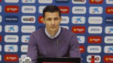 Constantin Galca durante su presentación.