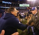 Bill Belichick vuelve a desafiar a la NFL y no luce ropa militar