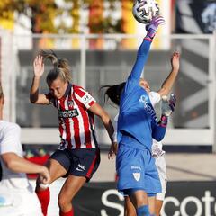 El Atlético sufre pero cumple ante el Logroño y sigue segundo