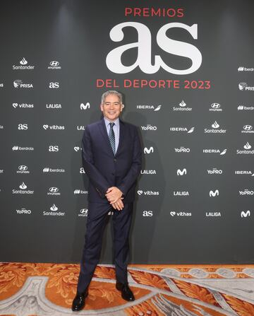 Boris Izaguirre, periodista, presentador de televisión, posa en el photocall de los Premios AS del Deporte 2023.