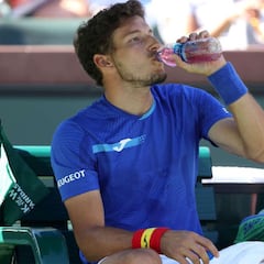 California se queda sin hombres