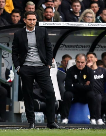 Leeds United del técnico Marcelo Bielsa cayó 4-2 ante los Derby County que son dirigidos por el exfutbolista Frank Lampard