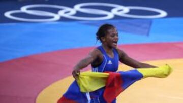 Jackeline Rentería gana oro en GP Internacional de lucha