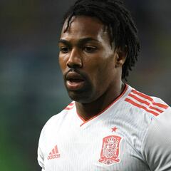 Campaña y Adama Traoré debutan con la Selección