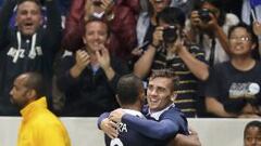 Griezmann se estrena de 'bleu' y Francia no pasa del empate