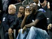 Los Hornets aparecen... con el consejo de Jordan y Ewing