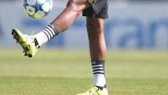 Cuadrado titular de la Juve en Champions que visita al City