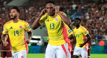 Mina avala a Cristhian Mosquera: “Lo importante es que sienta la camiseta”