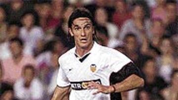 <b>OBJETIVO</b>. El Zaragoza pretende al uruguayo De los Santos.