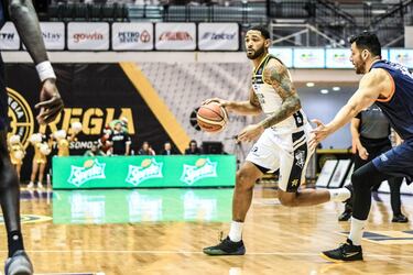Fuerza Regia derrotó 114-64 a Correcaminos en LNBP