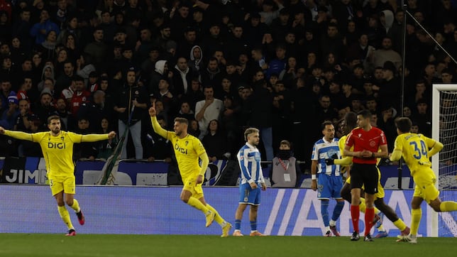 Tabatadze deja más carbón en Riazor