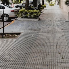 Se cae en una acera de su pueblo y la Justicia actúa: 14.500 euros de indemnización