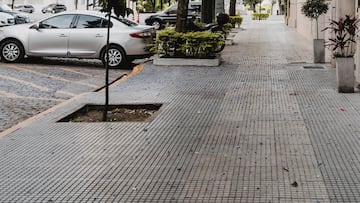 Se cae en una acera de su pueblo y la Justicia actúa: 14.500 euros de indemnización