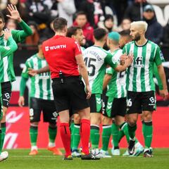 Aprobados y suspensos del Betis: Luiz Henrique marca la diferencia