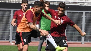 Juan Fernando Quintero durante un entrenamiento con River Plate.