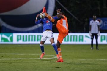 Venció 4-1 al líder en Bogotá con goles de Gutiérrez, Del Valle, Rojas y Franco.