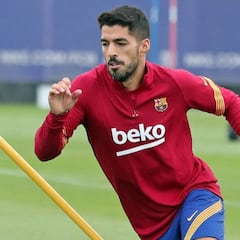 La Juve llama a Suárez para confirmarle que fichan a Dzeko