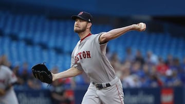 TORONTO, ON - AUGUST 29: Chris Sale #41 of the Boston Red Sox delivers a pitch in the first inning during MLB game action against the Toronto Blue Jays at Rogers Centre on August 29, 2017 in Toronto, Canada.   Tom Szczerbowski/Getty Images/AFP
 == FOR NEWSPAPERS, INTERNET, TELCOS &amp; TELEVISION USE ONLY ==