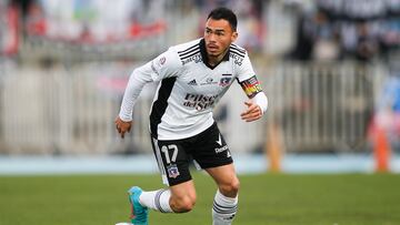 Futbol, Audax Italiano vs Colo Colo.
Fecha 18, campeonato Nacional 2022.
El jugador de Colo Colo Gabriel Suazo, centro, juega el baln contra Audax Italiano durante el partido por la primera division disputado en el estadio El Teniente de Rancagua, Chile.
16/07/2022
Felipe Zanca/Photosport

Football, Audax Italiano vs Colo Colo.
18th date, 2022 National Championship.
Colo ColoÕs player Gabriel Suazo, center , play the ball against Audax Italiano during the first division match held at El Teniente stadium in Rancagua, Chile.07/16/2022
Felipe Zanca/Photosport