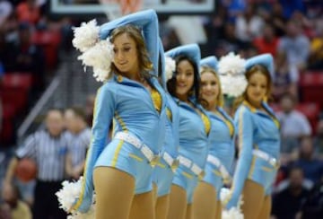 Un momento de la coreografía de las UCLA Bruins.