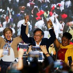 Gustavo Petro: “Queremos un cambio, no un suicidio”