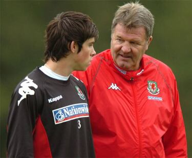 ?Qu¨¦ fue de John B. Toshack, ext¨¦cnico de Real Madrid y Real Sociedad?