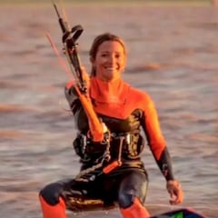Piden ayuda para buscar a la kitesurfista desaparecida