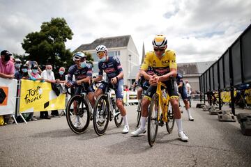 Van der Poel en la salida.