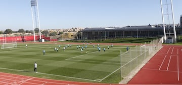 Boca se ejercitó en las instalaciones de la RFEF en Las Rozas.